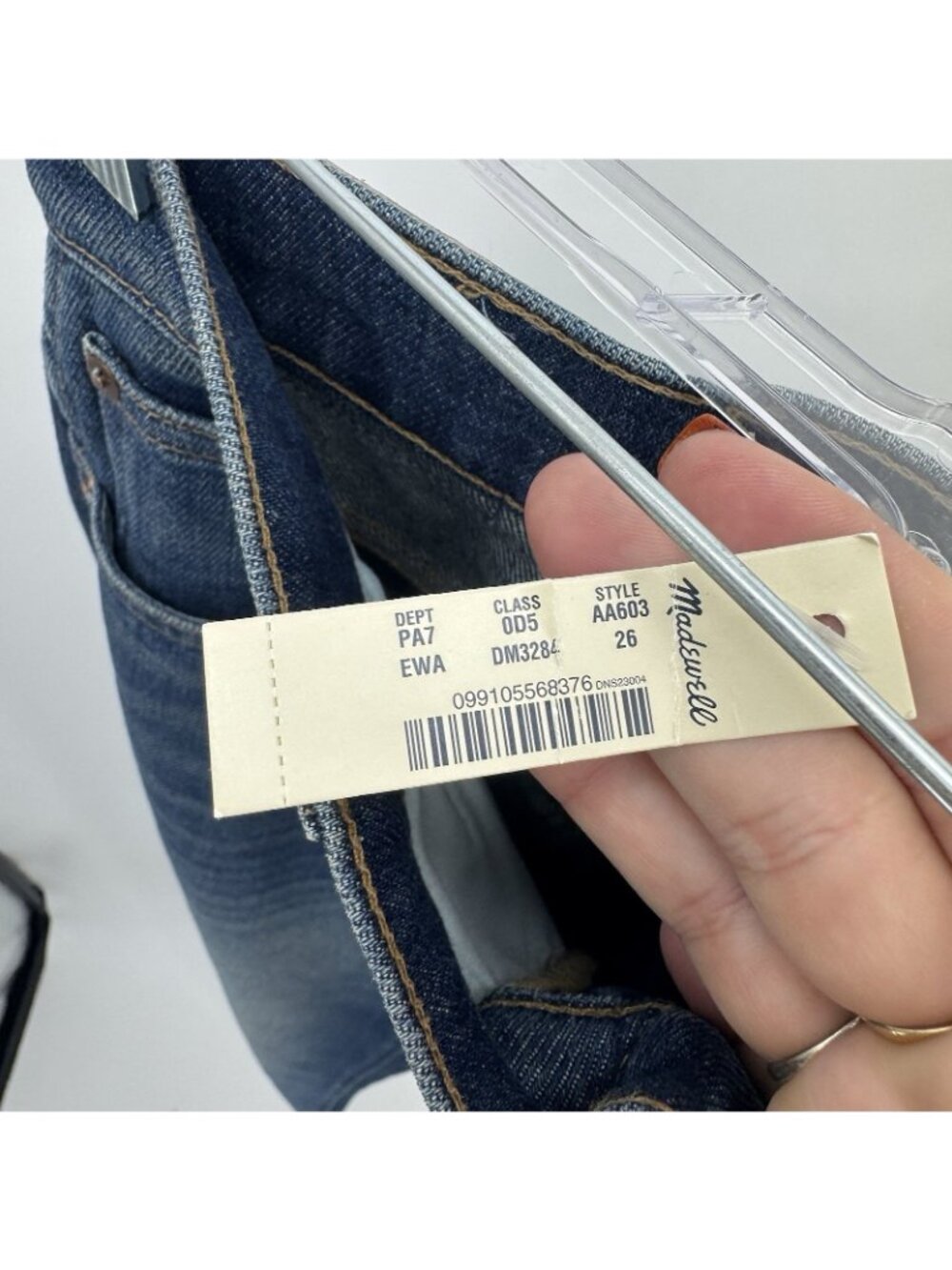 Madewell Rivet & Thread High-Rise Stovepipe Straight Jeans Stretch Size 26 NWT - Picture 9 of 10